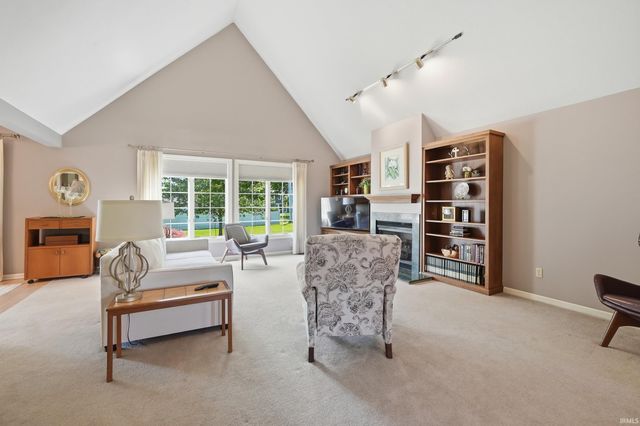 111 Matthew Cove, Auburn, IN 46706