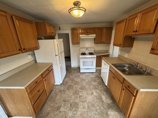 3 Glenwood Ave 3, Northampton, MA 01060