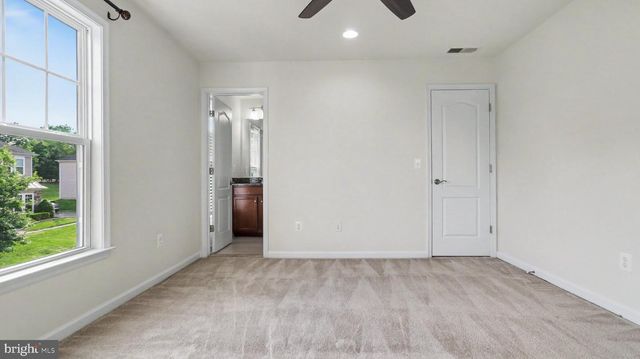 40978 SPUR RUN LN, Aldie, VA 20105