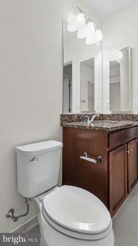 40978 SPUR RUN LN, Aldie, VA 20105