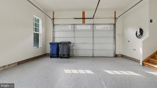 40978 SPUR RUN LN, Aldie, VA 20105