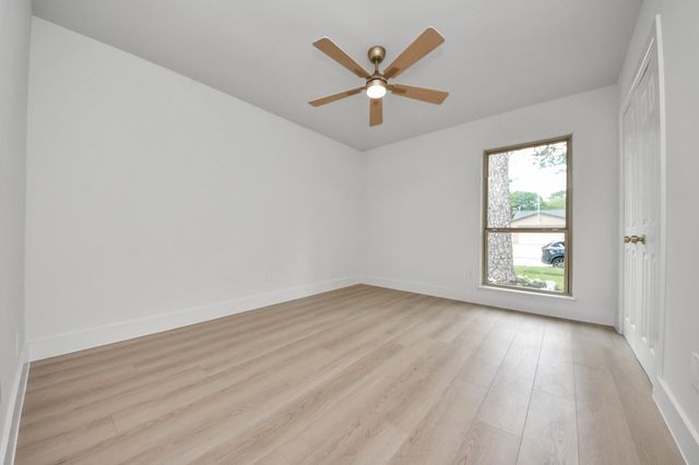 2811 Canary Lane, Humble, TX 77396