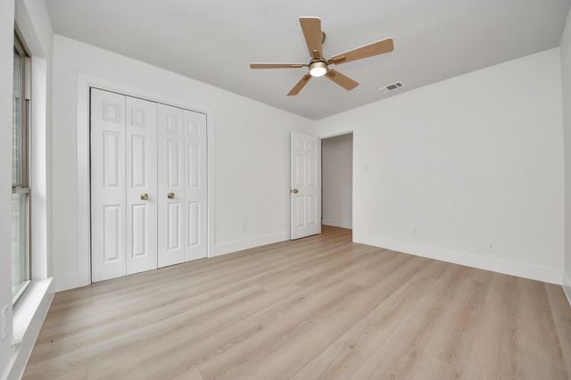 2811 Canary Lane, Humble, TX 77396