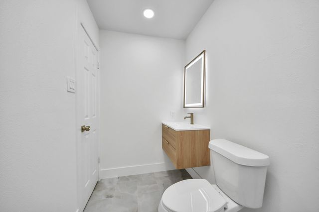 2811 Canary Lane, Humble, TX 77396