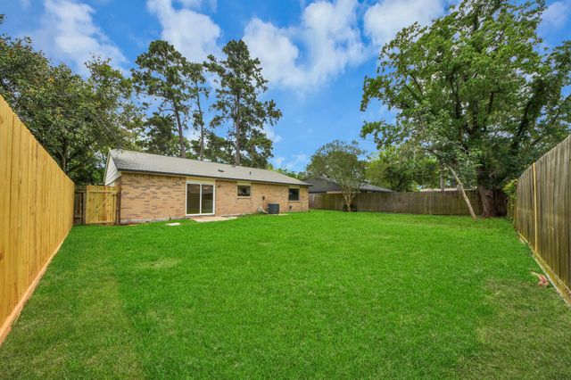 2811 Canary Lane, Humble, TX 77396