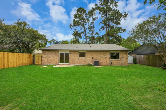 2811 Canary Lane, Humble, TX 77396