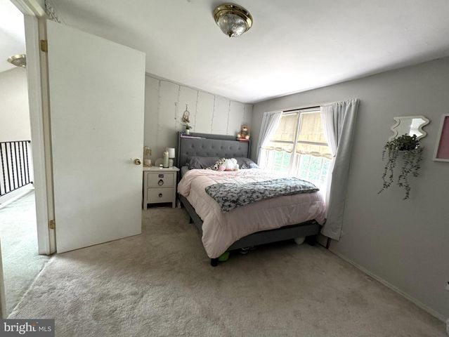 1307 HIGHLAND AVE, Cinnaminson, NJ 08077