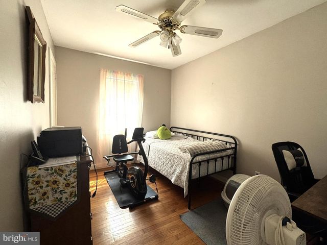 1307 HIGHLAND AVE, Cinnaminson, NJ 08077