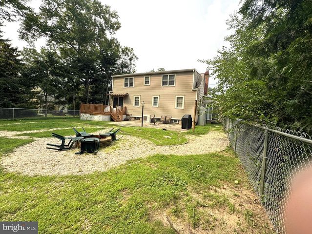 1307 HIGHLAND AVE, Cinnaminson, NJ 08077