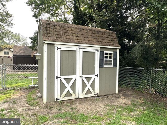 1307 HIGHLAND AVE, Cinnaminson, NJ 08077
