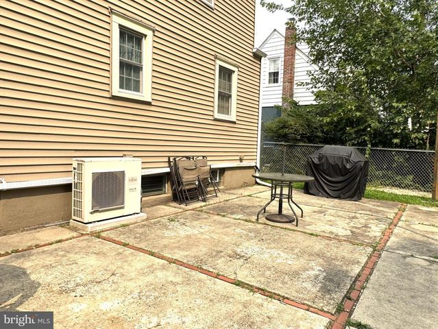 1307 HIGHLAND AVE, Cinnaminson, NJ 08077
