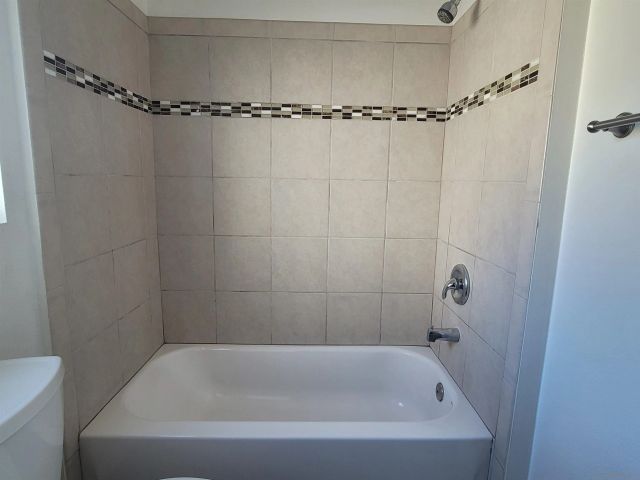 3967 8TH 5, San Diego, CA 92103