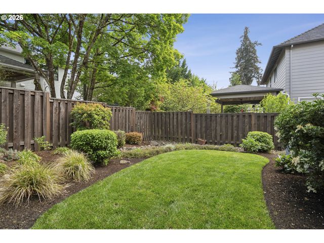 19302 RIVERWOOD Ln, Lake Oswego, OR 97035