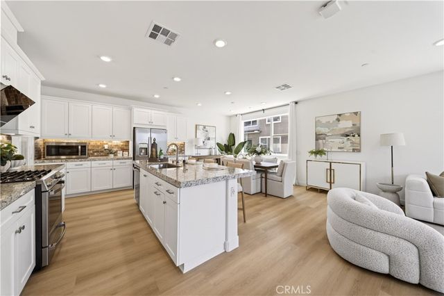 303 Carmona, Lake Forest, CA 92630