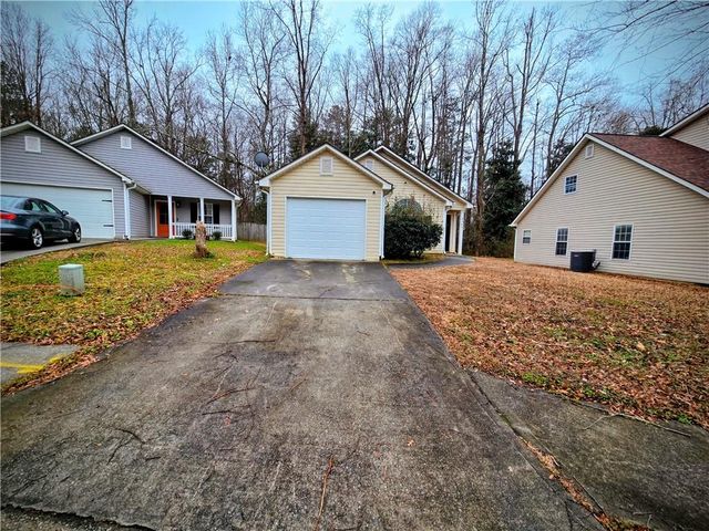 8345 Ramblin Court, Douglasville, GA 30134