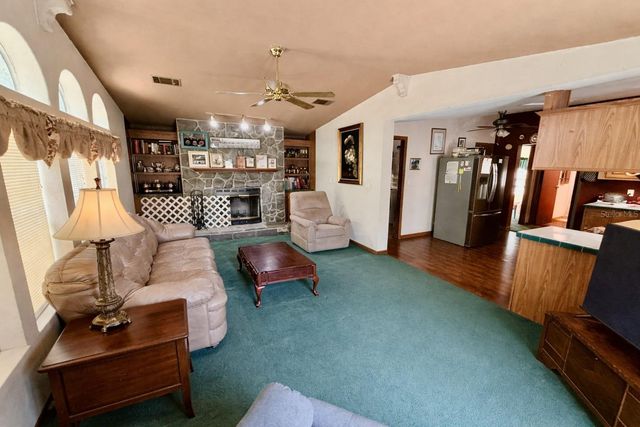 16955 SE 249TH TERRACE, Umatilla, FL 32784