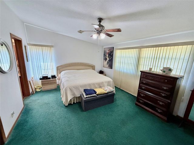 16955 SE 249TH TERRACE, Umatilla, FL 32784