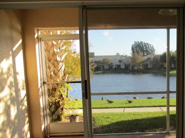 4616 Palmbrooke Circle, West Palm Beach, FL 33417