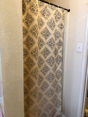 229 Chalk Mountain Drive, Fort Worth, TX 76140