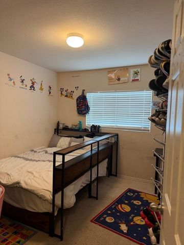 229 Chalk Mountain Drive, Fort Worth, TX 76140