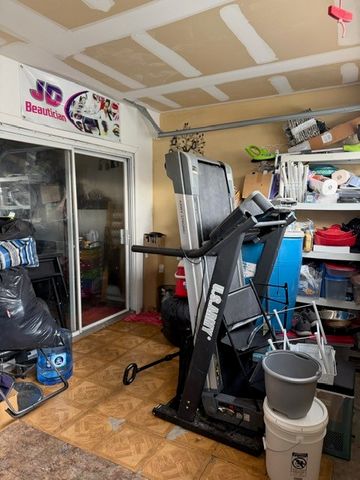 229 Chalk Mountain Drive, Fort Worth, TX 76140