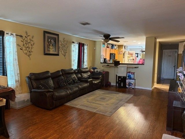 229 Chalk Mountain Drive, Fort Worth, TX 76140