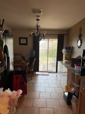 229 Chalk Mountain Drive, Fort Worth, TX 76140