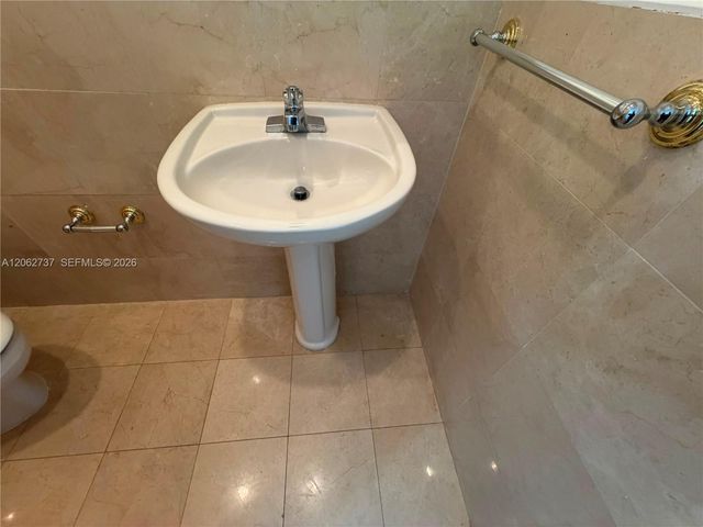 1027 Euclid Avenue 4, Miami Beach, FL 33139