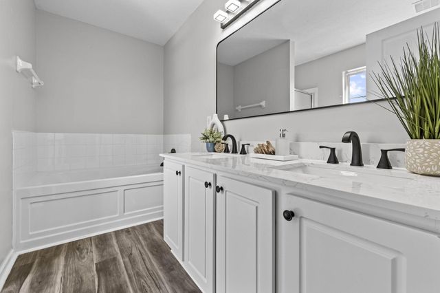 5167 Horseshoe Falls Drive, 9, Dublin, OH 43016