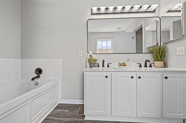 5167 Horseshoe Falls Drive, 9, Dublin, OH 43016