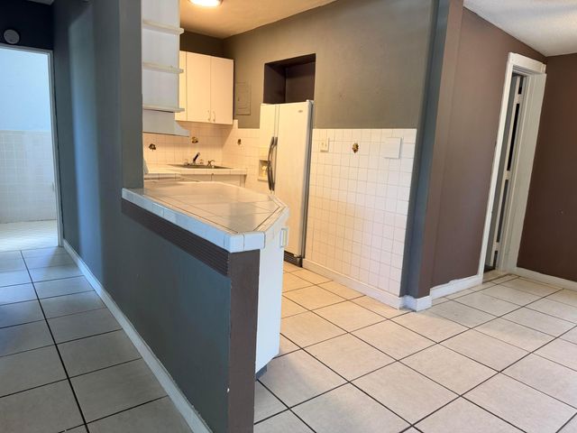 5233 NE 20th Terrace, Pompano Beach, FL 33064