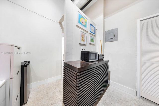 1975 71st St, Miami Beach, FL 33141