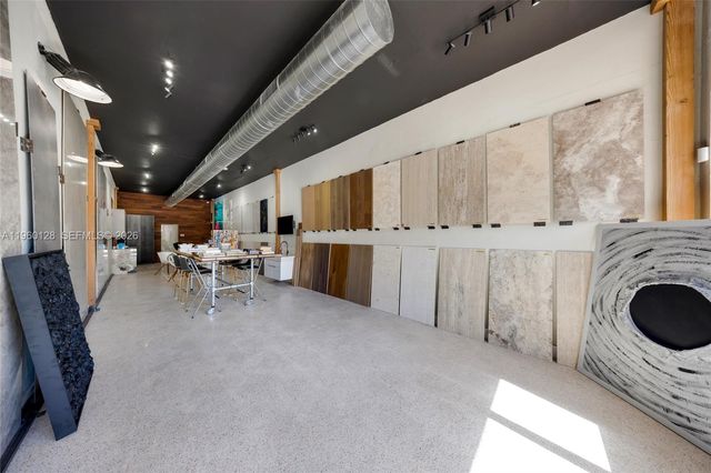 1975 71st St, Miami Beach, FL 33141