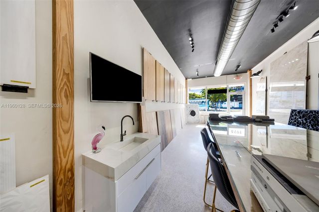 1975 71st St, Miami Beach, FL 33141