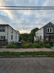 4303 Eastern Avenue, Cincinnati, OH 45226
