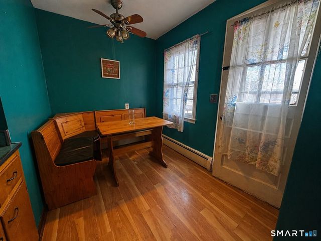 24 Homestead Avenue, Stamford, CT 06902