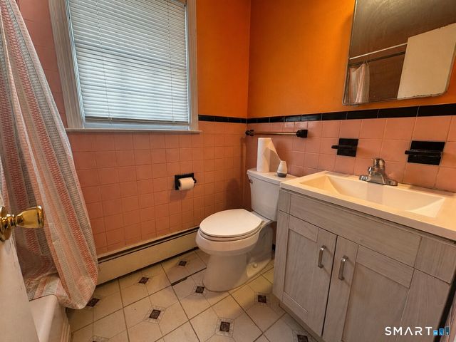 24 Homestead Avenue, Stamford, CT 06902