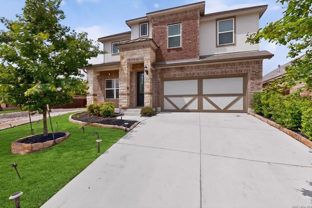 1239 LOMA RNCH, New Braunfels, TX 78132