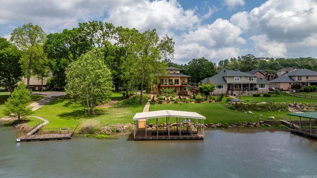 7 Crystal Mountain Cove, Maumelle, AR 72113
