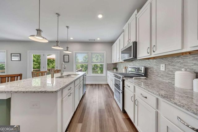 204 Meadows Court, Woodstock, GA 30189