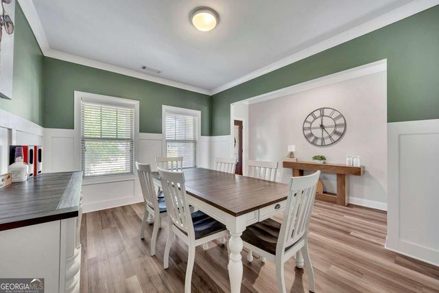 204 Meadows Court, Woodstock, GA 30189