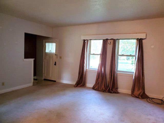 1105 Baxter Ave, Superior, WI 54880