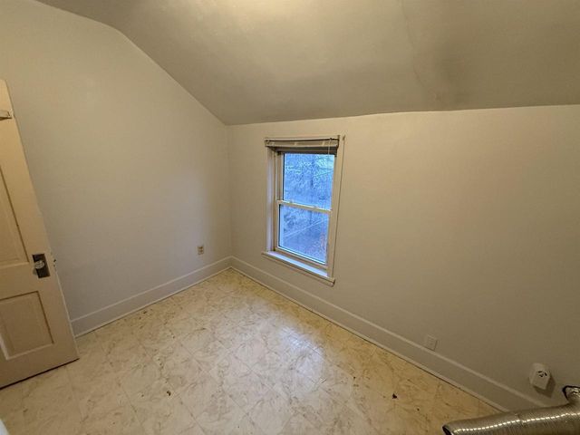 1105 Baxter Ave, Superior, WI 54880