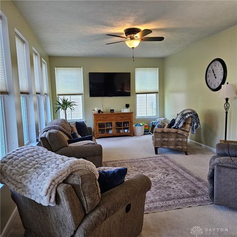604 Foxtail Court, Troy, OH 45373