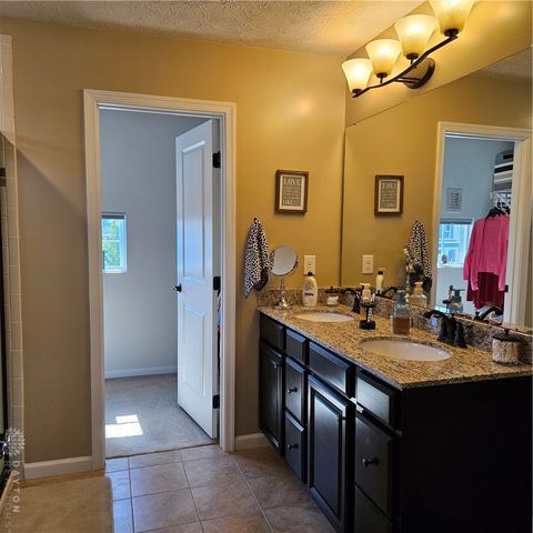 604 Foxtail Court, Troy, OH 45373