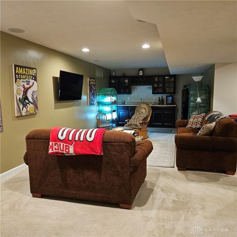 604 Foxtail Court, Troy, OH 45373