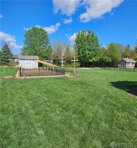 604 Foxtail Court, Troy, OH 45373