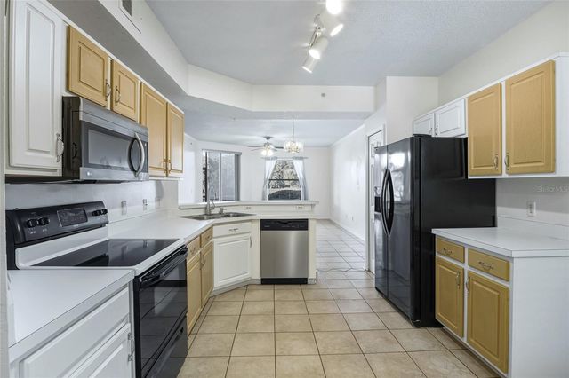 570 CRANES WAY 140, Altamonte Springs, FL 32701