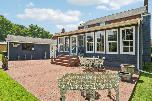 21 Lenzman COURT, Harmony Twp, PA 15003