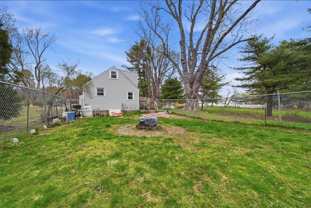 1000 Greenland Road, Portsmouth, NH 03801